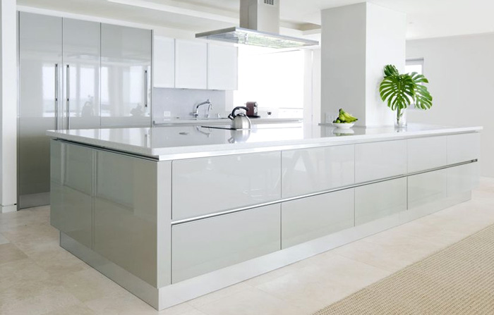 high_gloss-lacquer-kitchen_uws